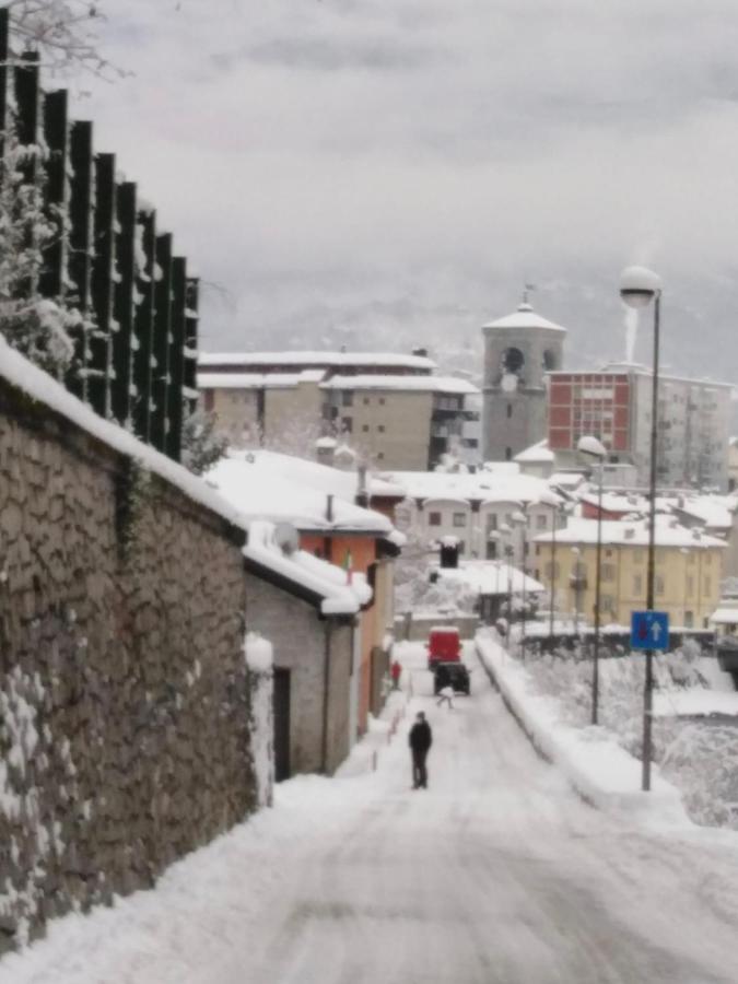 Dietro L'Angolo Sondrio 빌라 외부 사진